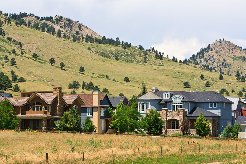 Community in Dakota Ridge, Colorado